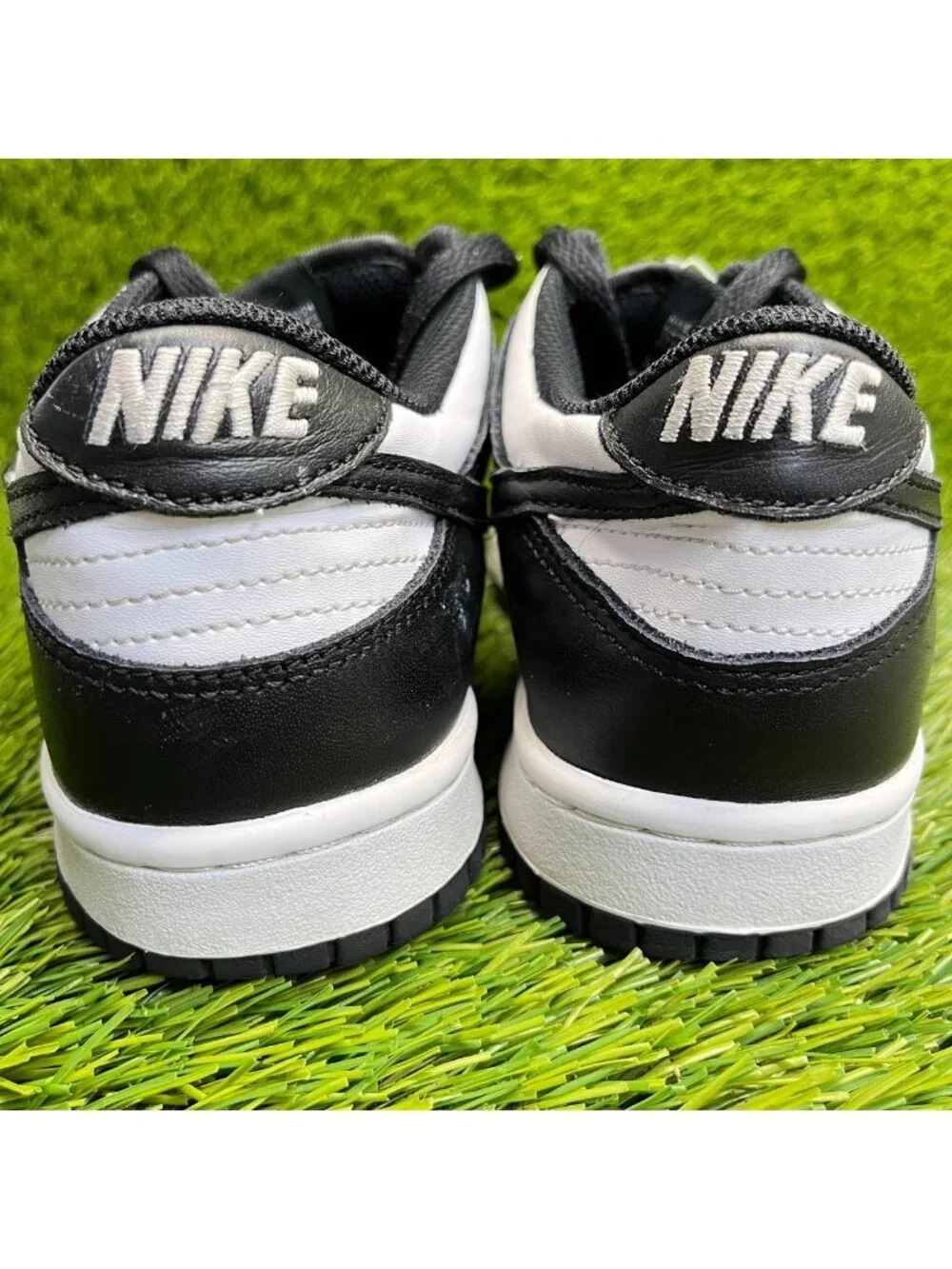 Nike Dunk Low Retro Boys Size 6Y White Black Athletic Leather Shoes Sneakers